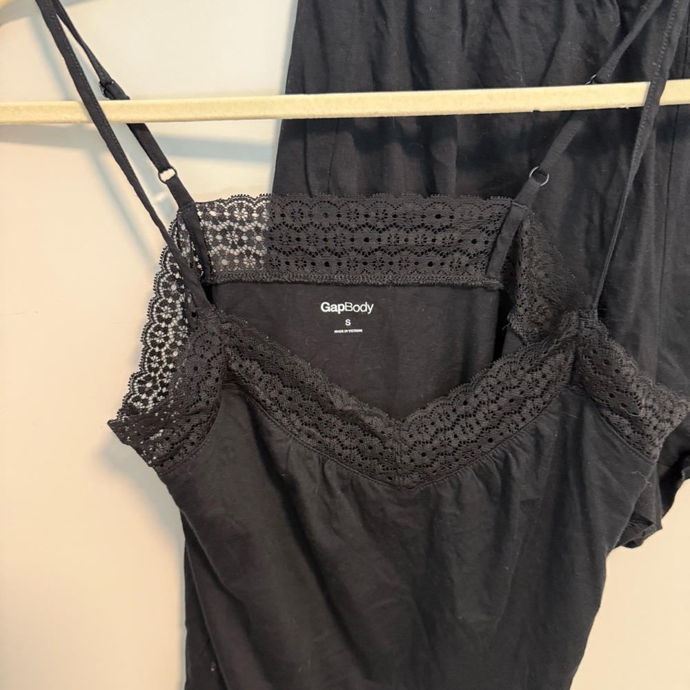 GapBody Black Lace Trim Sleepwear Set - Picture 2 of 3